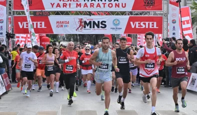 Manisa sokaklarında yarı maraton heyecanı