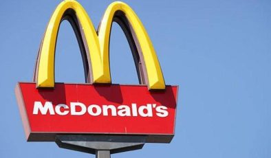 McDonald’s büyük skandala imza attı! Hamburgerlerindeki bakteri can aldı