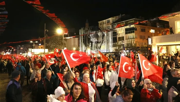 Mudanya’da 19:23 yürüyüşü ile adımlar aynı heyecanla atıldı