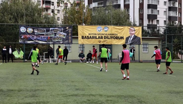 Talas’ın Cumhuriyet Kupasında final yürüyüşü