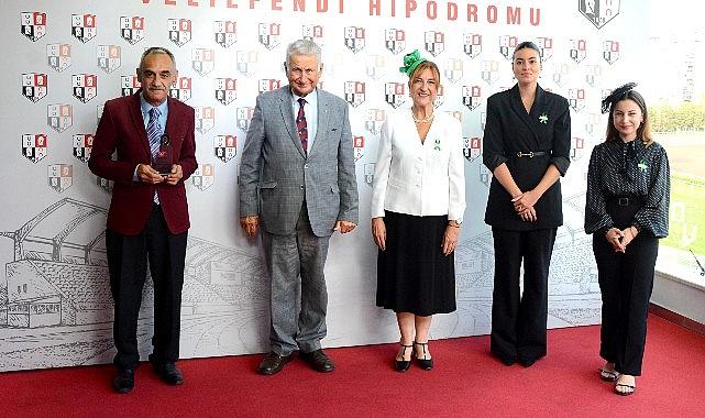 Veliefendi Hipodromu’nda Atlar Serebral Palsi İçin Dörtnala Koştu