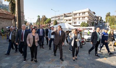 Başkan Tugay’dan Selçuk turu “Efes Selçuk tarihine geçecek en güzel dönemlerden biri olacak”