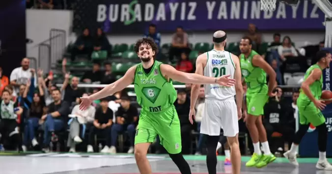 Bursa derbisinde TOFAŞ, Bursaspor Basketbol’u farklı yendi