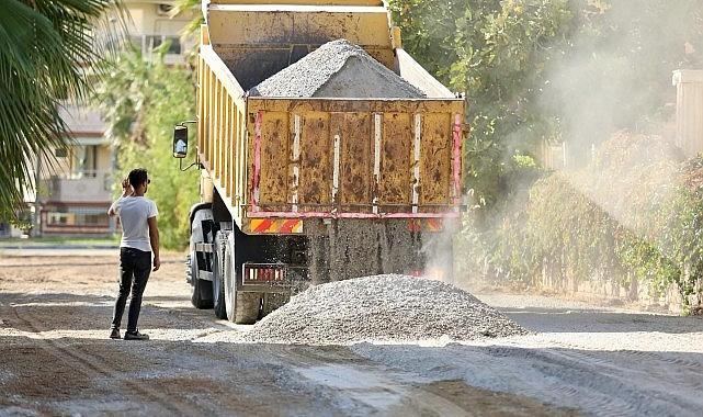 Gençay: “Didim’e Yeni Yollar Kazandırmaya Devam Ediyoruz”